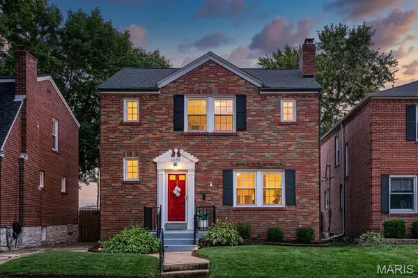 6650 Sutherland AVE, St Louis, MO 63109