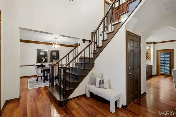 2700 Sunny Meadows DR, St Charles, MO 63303