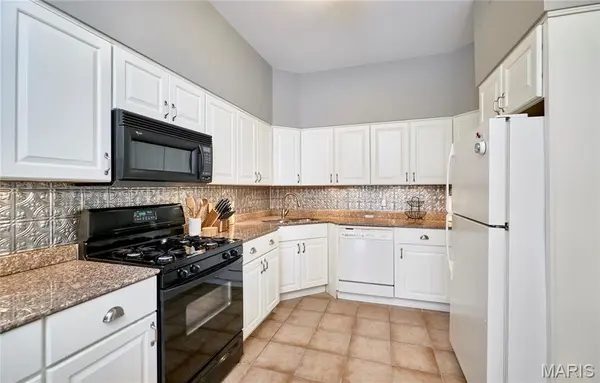 14 N Kingshighway BLVD #5BN, St Louis, MO 63108