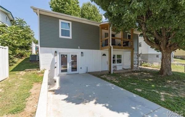 1007 Lindsay AVE, Crystal City, MO 63019