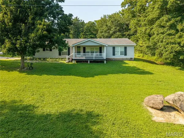 19224 Goldfinch Dr / Hwy 34, Marble Hill, MO 63764