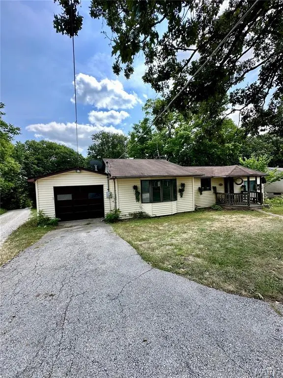 7002 Highway Yy, Washington, MO 63090