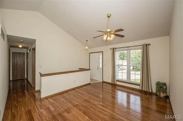 5 Abby Michelle CT, St Peters, MO 63376