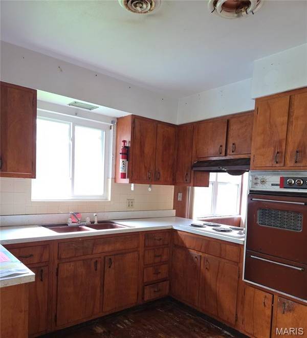 828 Johanna ST, Sullivan, MO 63080