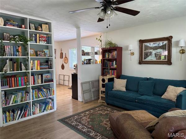 720 E Main ST, Greenville, IL 62246