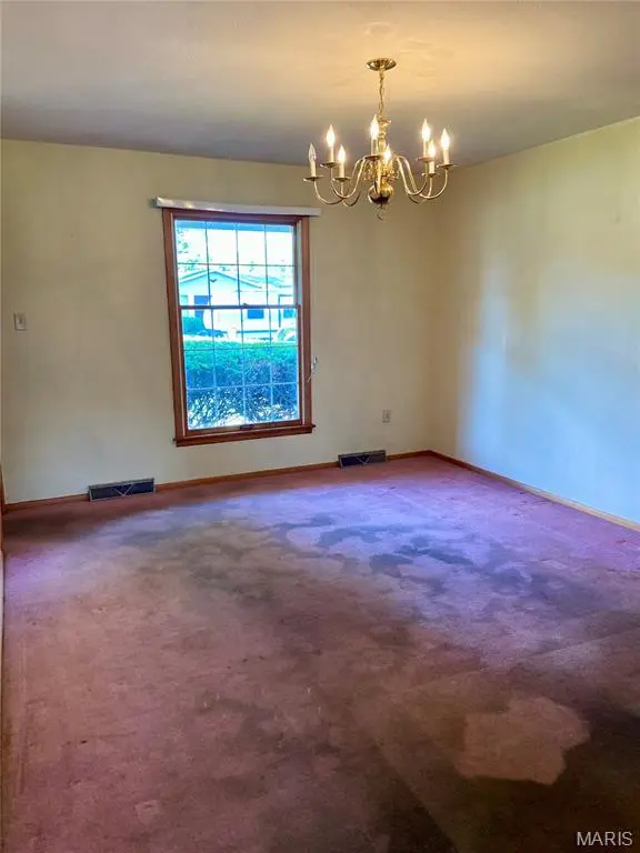 308 E Field DR, Red Bud, IL 62278