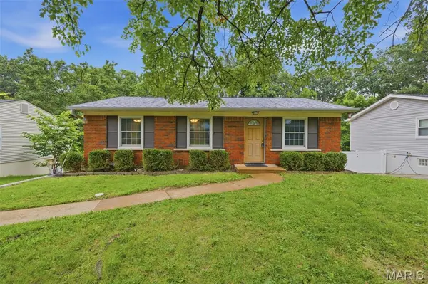 127 Linnview DR, St Louis, MO 63129