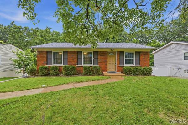 127 Linnview DR, St Louis, MO 63129