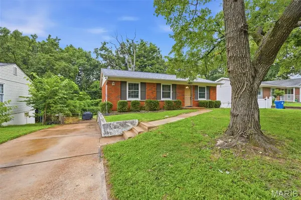 127 Linnview DR, St Louis, MO 63129