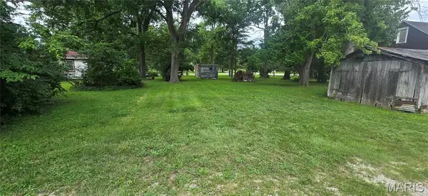 0 South 2nd ST, Fayetteville, IL 62258