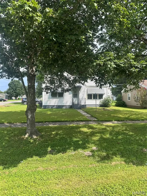602 S Third ST, Chaffee, MO 63740