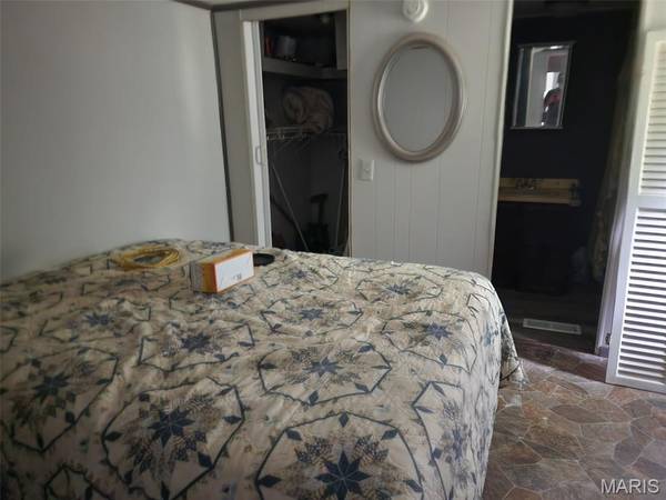 81 Private Road 453-19, Piedmont, MO 63957