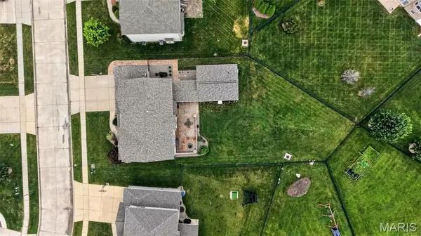 236 Victoria Park AVE, Wentzville, MO 63385