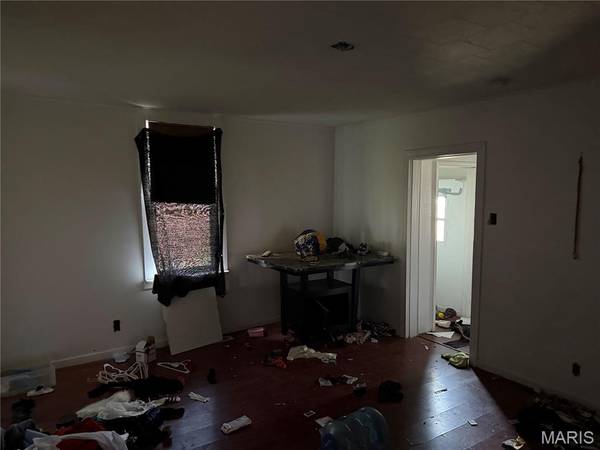817 Iowa ST, Madison, IL 62060