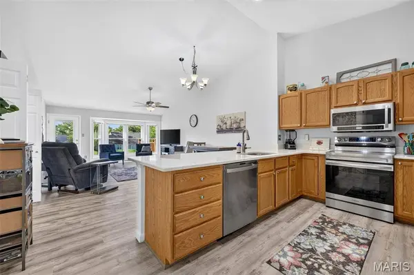 143 Maryland DR #54A, O'fallon, MO 63366