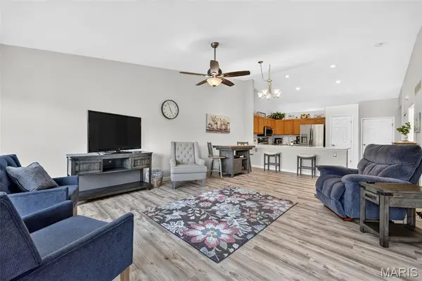 143 Maryland DR #54A, O'fallon, MO 63366