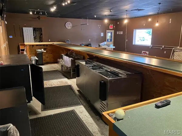 584 Il Route 143, Pocahontas, IL 62275
