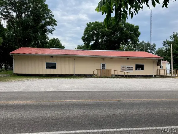 584 Il Route 143, Pocahontas, IL 62275