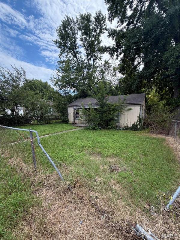 130 Reuben ST, Sikeston, MO 63801