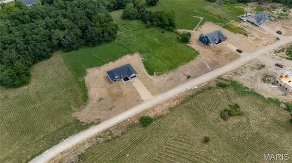 4313 Whispering Woods RD, Farmington, MO 63640