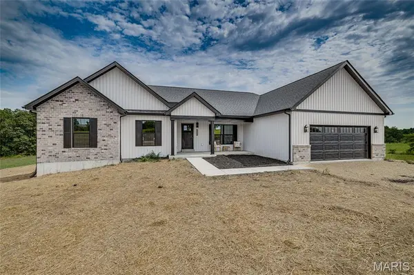 4313 Whispering Woods RD, Farmington, MO 63640