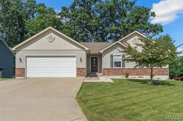 215 Cynthia DR, Truesdale, MO 63380