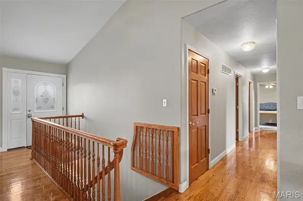 18292 Salem School RD, Farmington, MO 63640