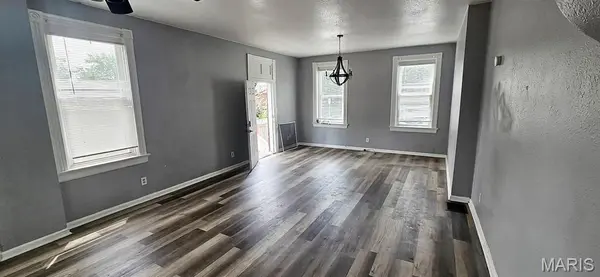 3646 Iowa AVE, St Louis, MO 63118