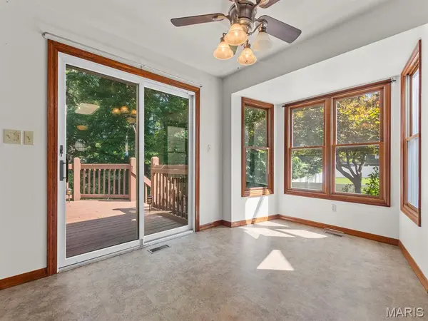 239 Chianti CT, Florissant, MO 63031