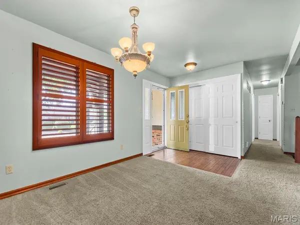 239 Chianti CT, Florissant, MO 63031