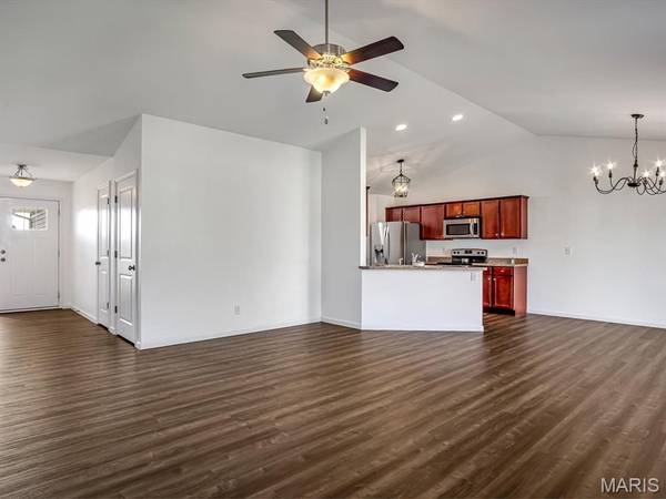 1504 Rachael LN, Waterloo, IL 62298