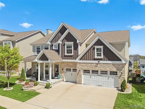 2332 Sand Cherry DR, Wildwood, MO 63011