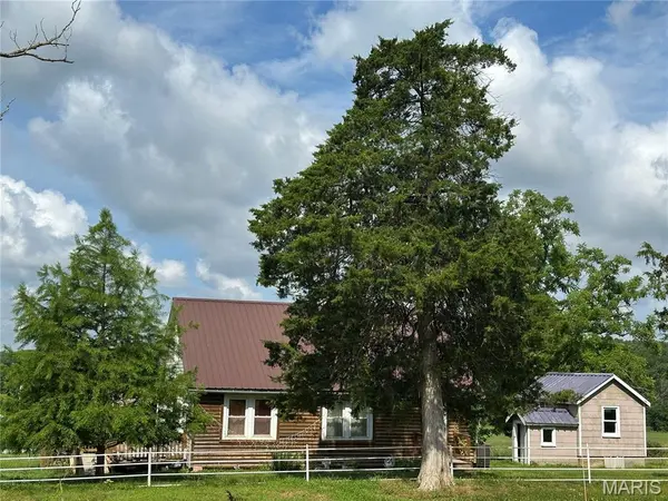 4559 Elkhead RD, Bland, MO 65014