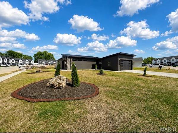 202 Jimmy H DR, Jonesburg, MO 63351