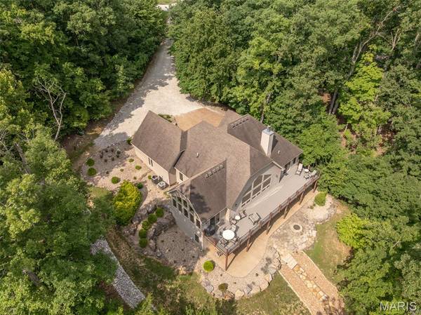 2345 Alpine Overlook DR, Innsbrook, MO 63390
