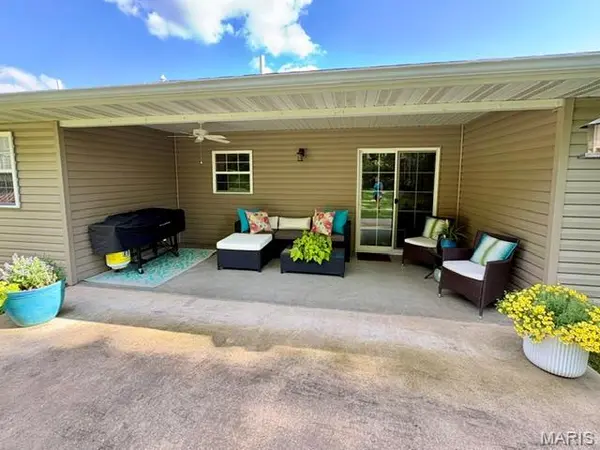 210 Stone Ridge DR, Hannibal, MO 63401