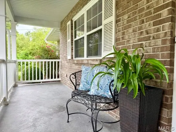 210 Stone Ridge DR, Hannibal, MO 63401