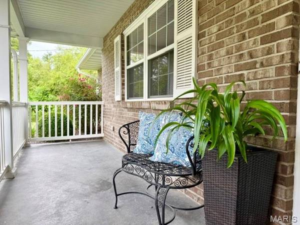 210 Stone Ridge DR, Hannibal, MO 63401