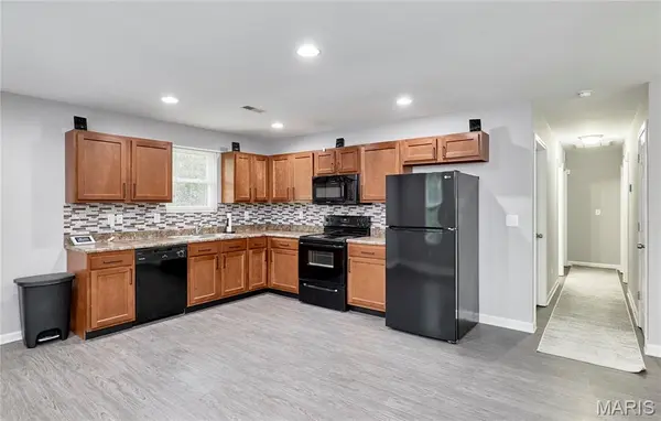 98 Ruth ST, Eolia, MO 63344