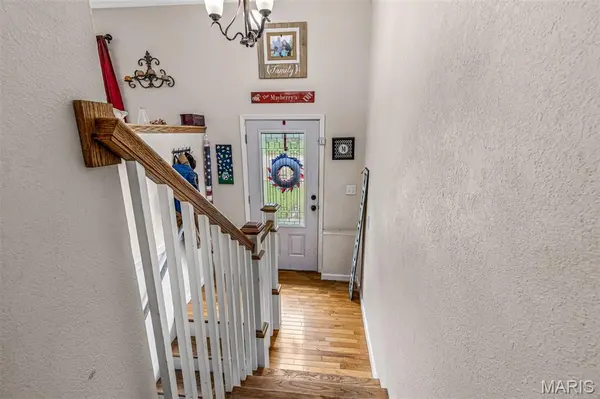 13 Russell DR, Bismarck, MO 63624
