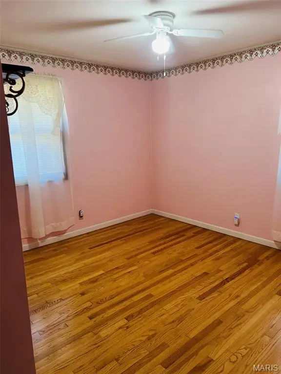 415 Roanoke DR, Edwardsville, IL 62025