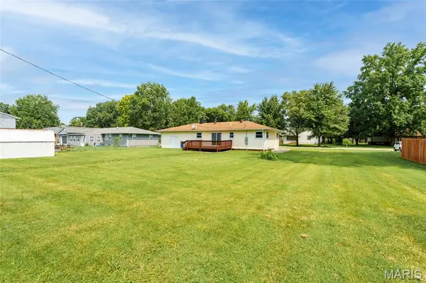 2434 Pine ST, Granite City, IL 62040