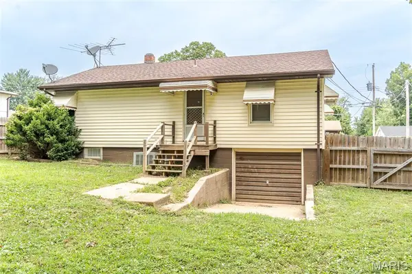 670 Meadow DR, St Clair, MO 63077