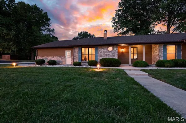 2112 West BLVD, Belleville, IL 62221