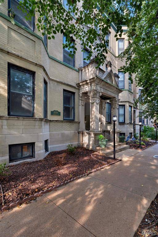 4309 Maryland AVE #10B, St Louis, MO 63108