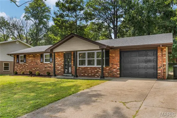 2237 Sherwood DR, Cape Girardeau, MO 63701