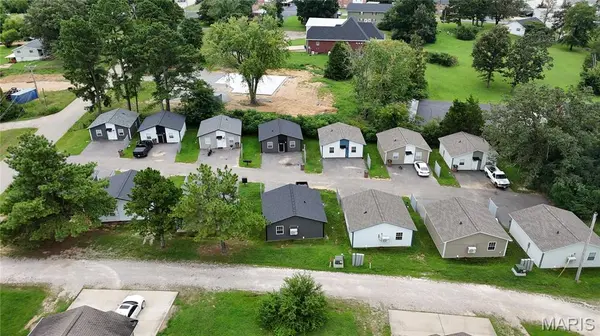 110-117 Evergreen PL, Poplar Bluff, MO 63901
