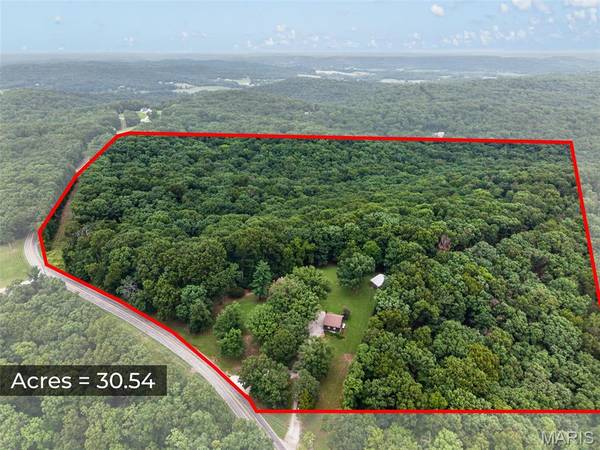 860 Schluersburg RD, Augusta, MO 63332