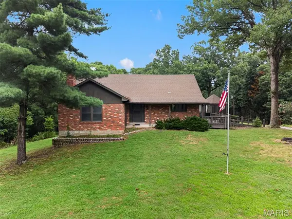 860 Schluersburg RD, Augusta, MO 63332