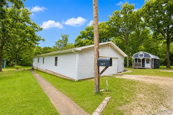 247 E Highway 8, Steelville, MO 65565